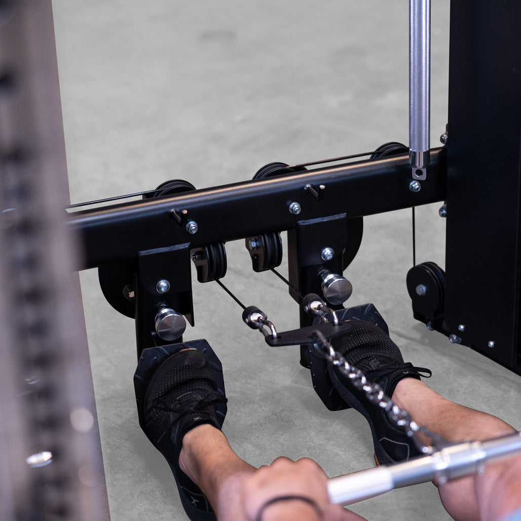 Body-Solid GSFR100 close-up of foot placement during seated row